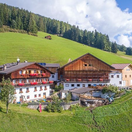 Kerschbaumhof Apartment San Candido Bagian luar foto