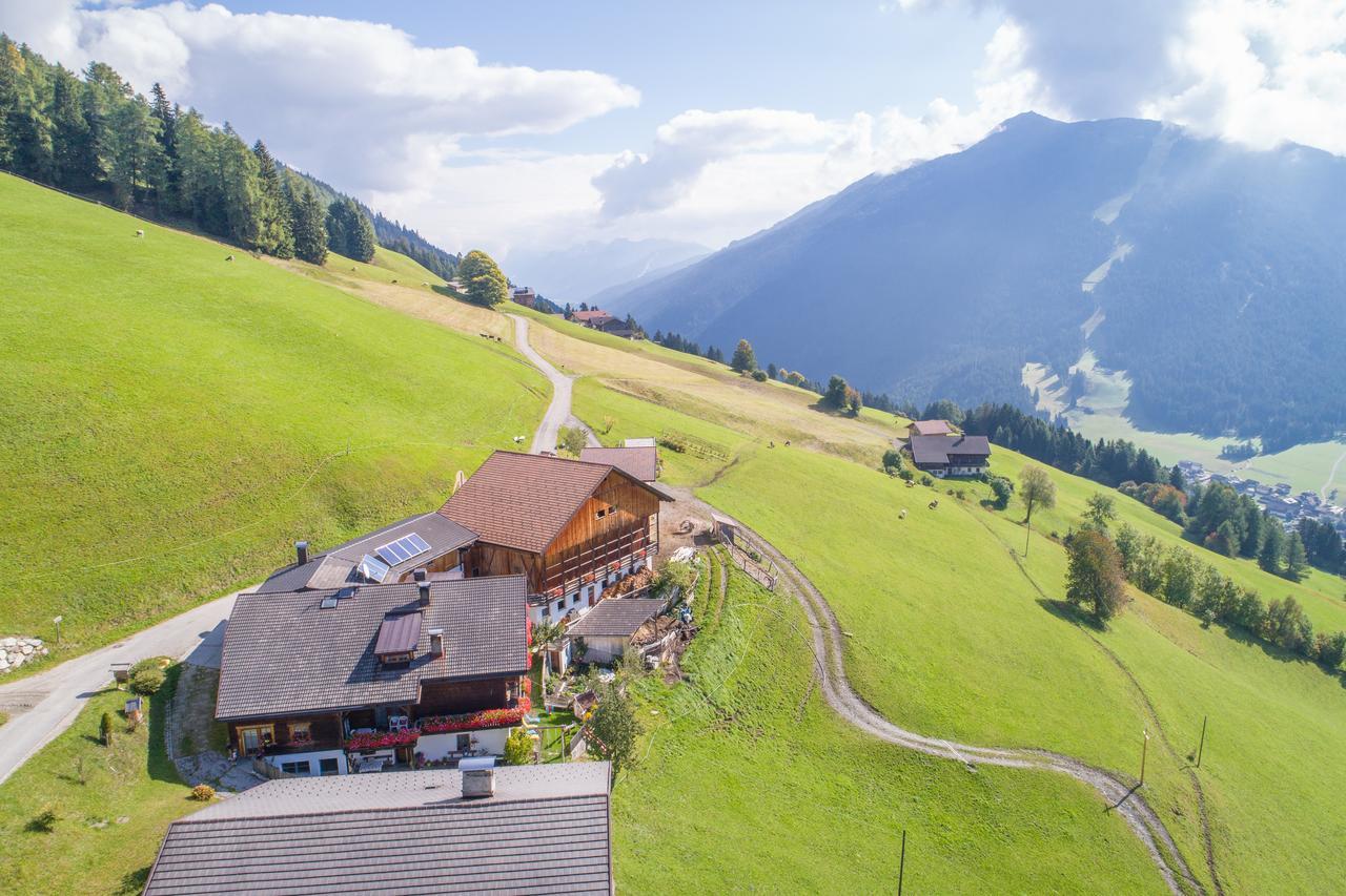 Kerschbaumhof Apartment San Candido Bagian luar foto