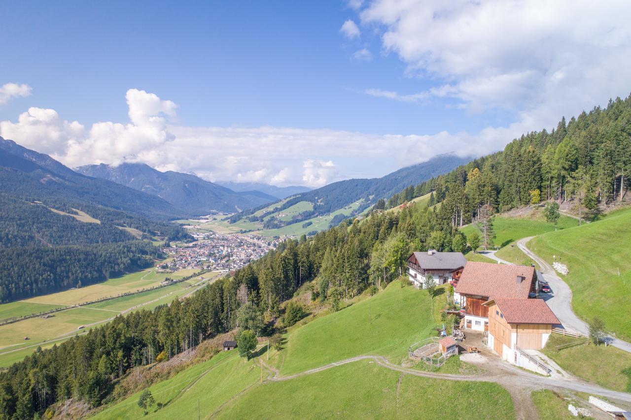 Kerschbaumhof Apartment San Candido Bagian luar foto